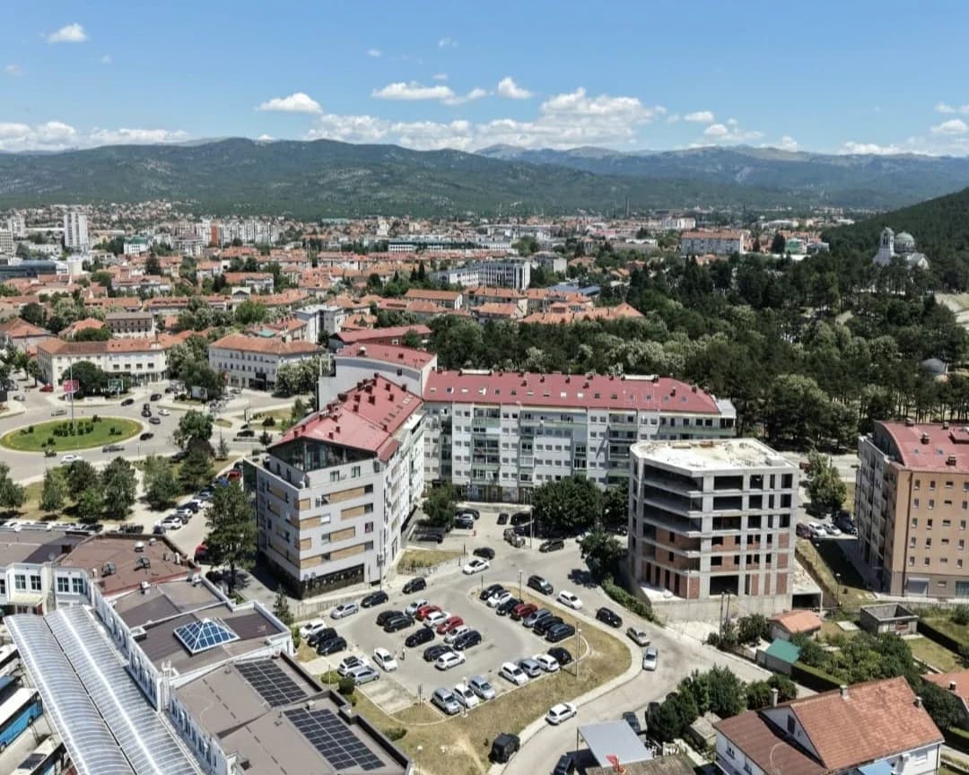 PRODAJA – Jednosoban stan (48m2), Nikšić, kod Autobuske stanice – 2.200€/m2