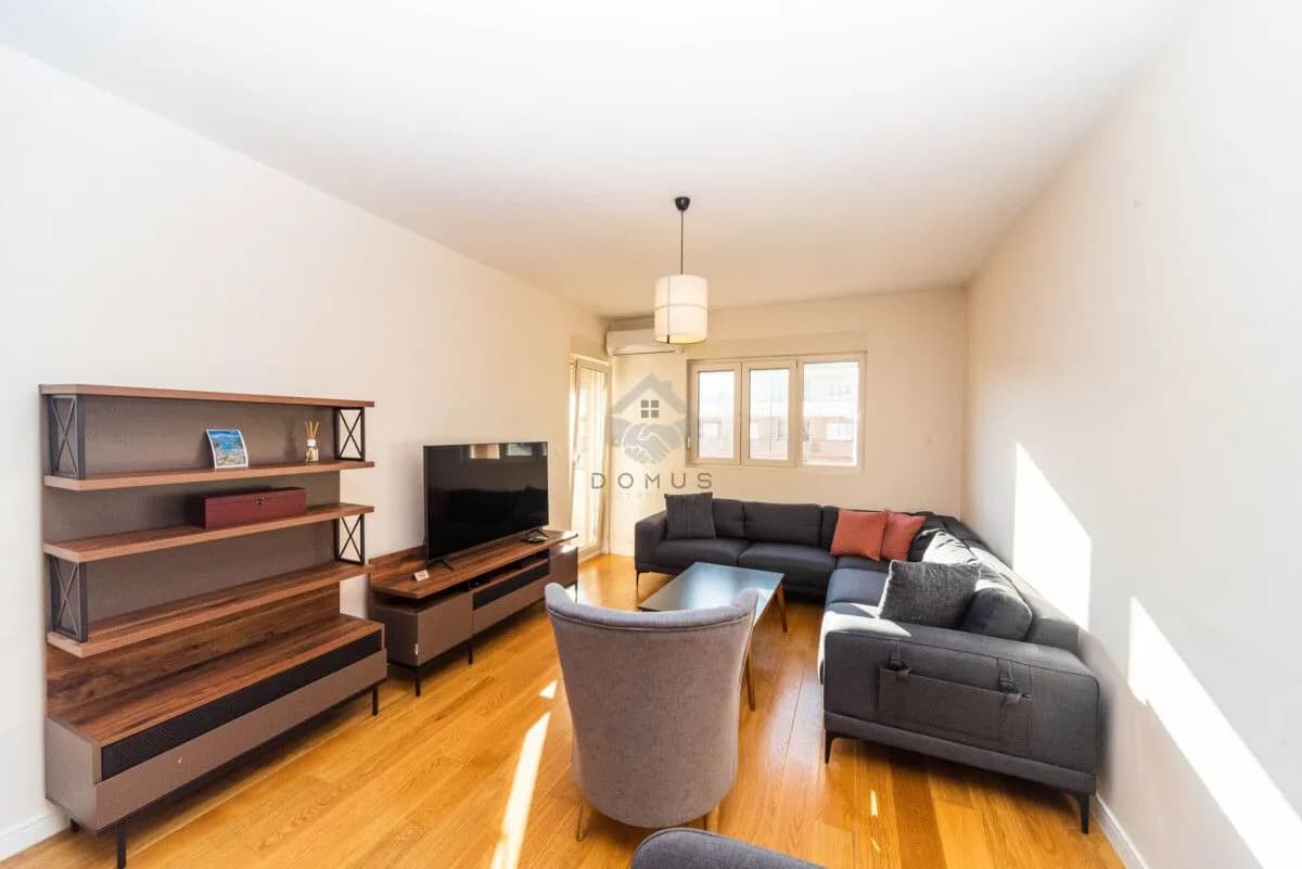 Prodaja, jednosoban stan, 49m², Central Point, Podgorica