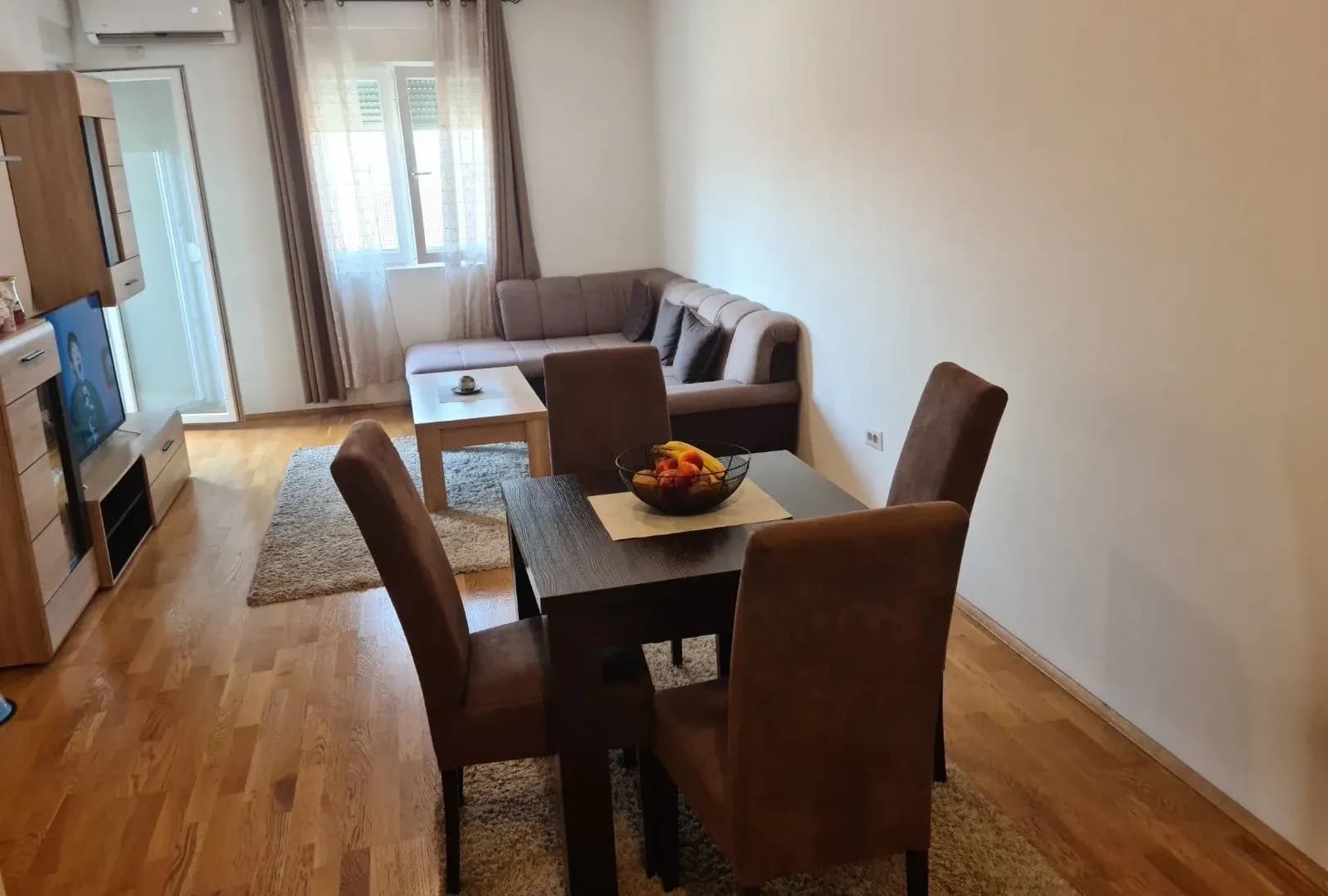 Prodaja, jednosoban stan, 69m², Stari Aerodrom, Podgorica
