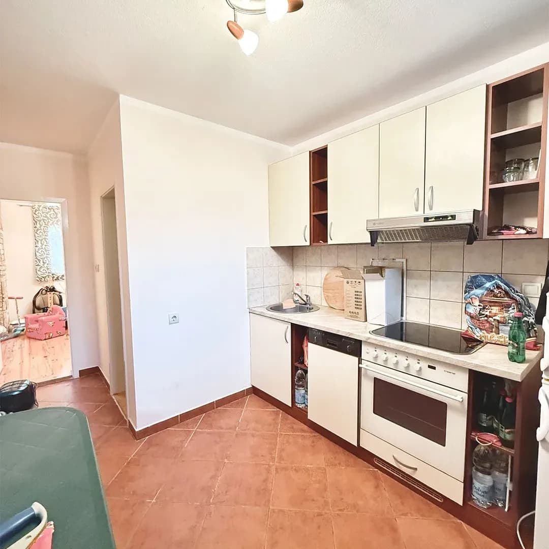 Prodaja, kuća, 160m², Zankovići, Bar