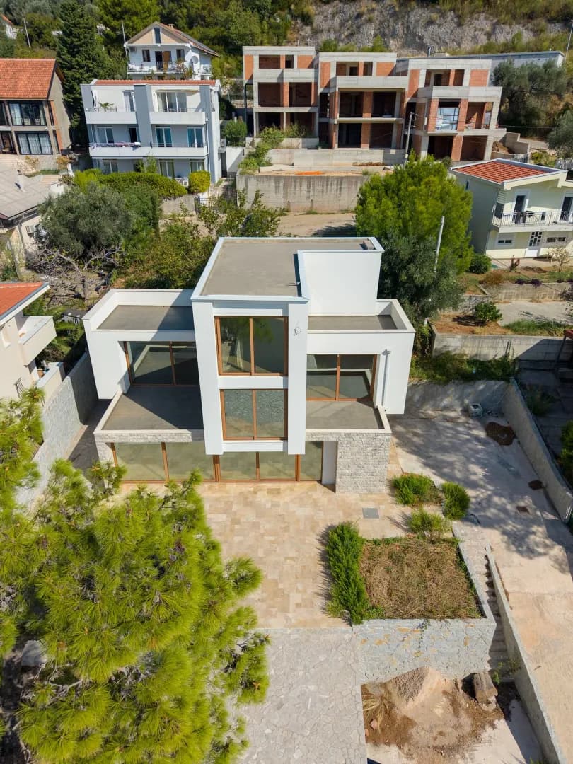 Prodaja, Kuća ili Vila, 292m2, Zeleni Pojas, Bar