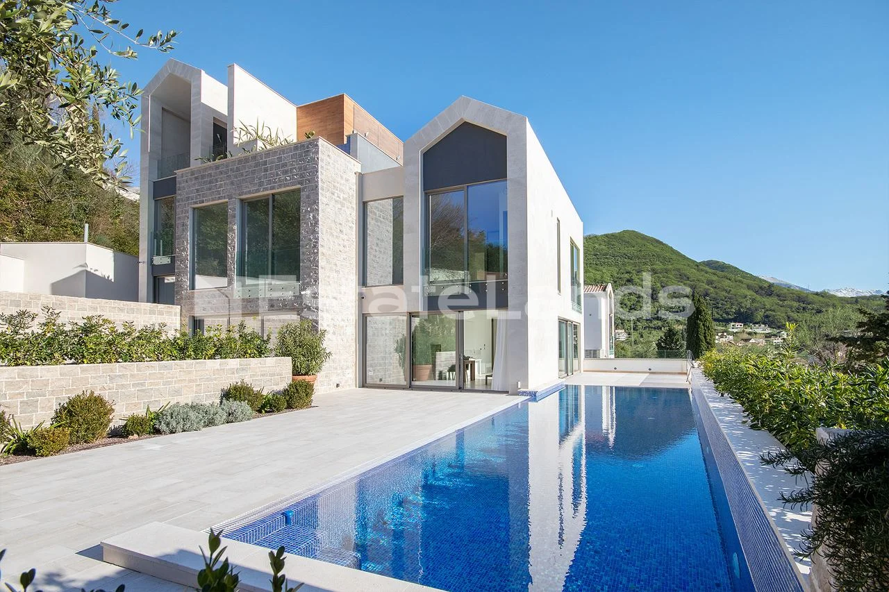 Prodaja luksuznih townhouse-ova od investitora
