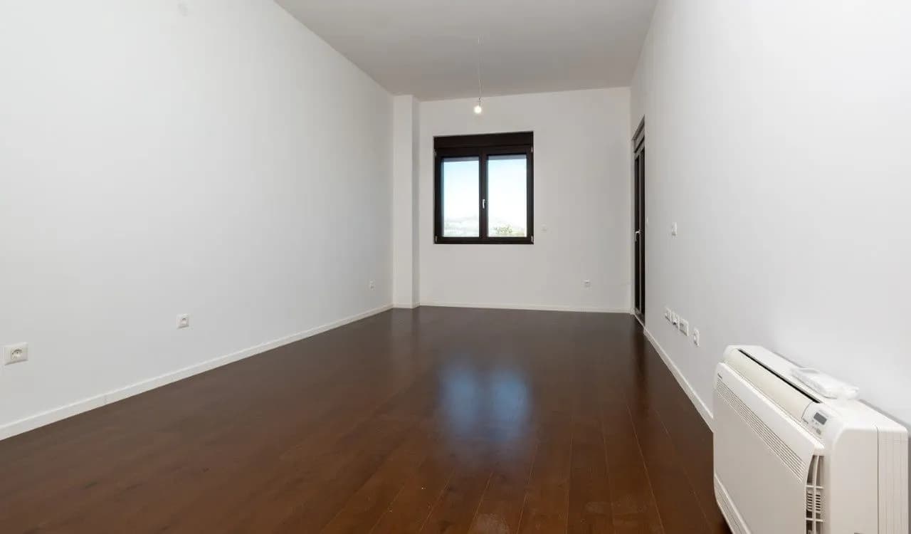 Prodaja, trosoban stan, 90m², Gornja Gorica, Podgorica