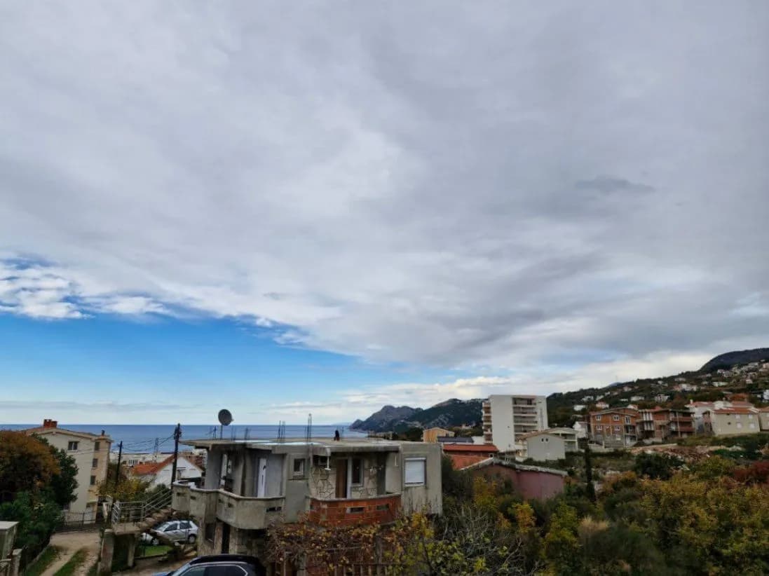 Prodaje se urbanistički plac 680m2 na Velikom Pijesku