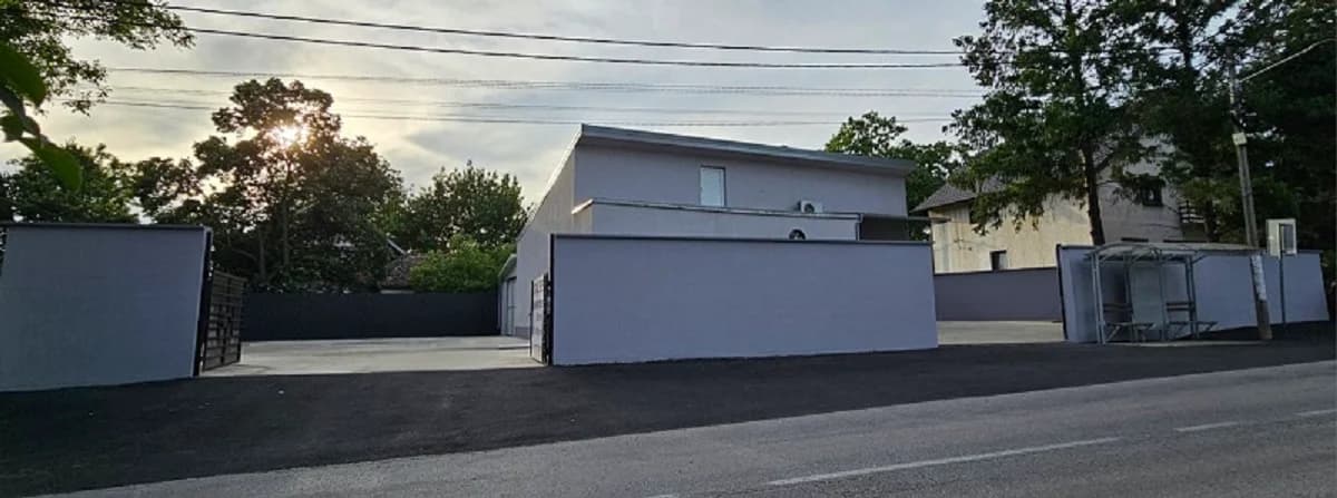 Prodajem ili izdajem poslovni prostor Smederevo-Vodanj