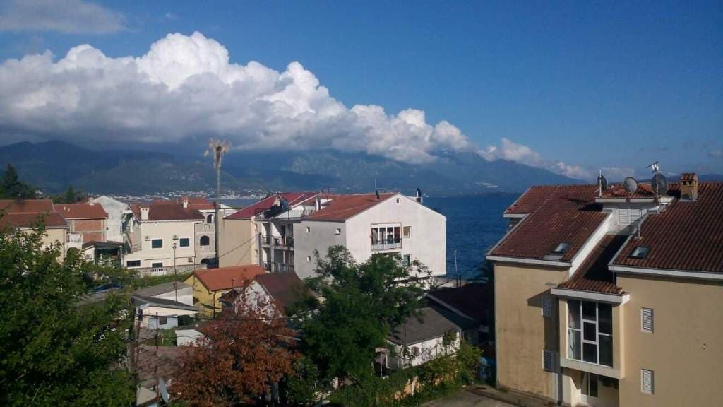 Stan u Baošićima br. 1037