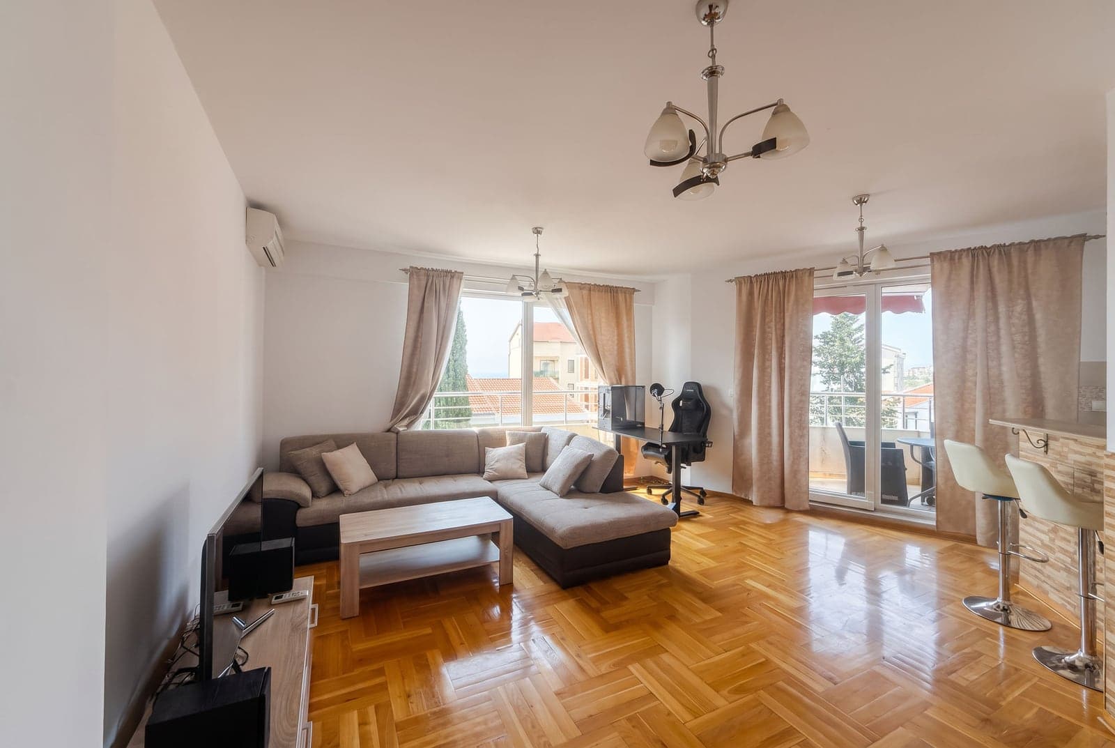 Apartment in Becici No. 2840