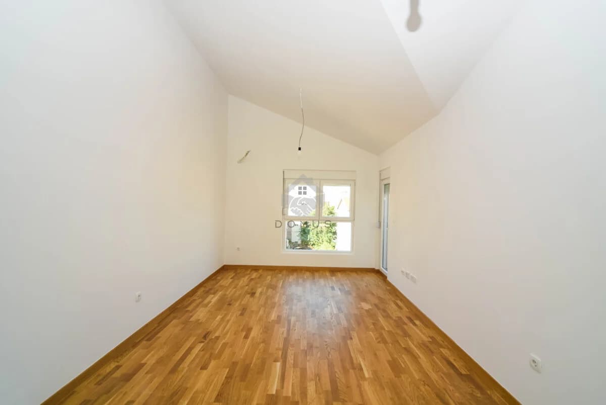 Trosoban stan 75m2, Zabjelo – Podgorica