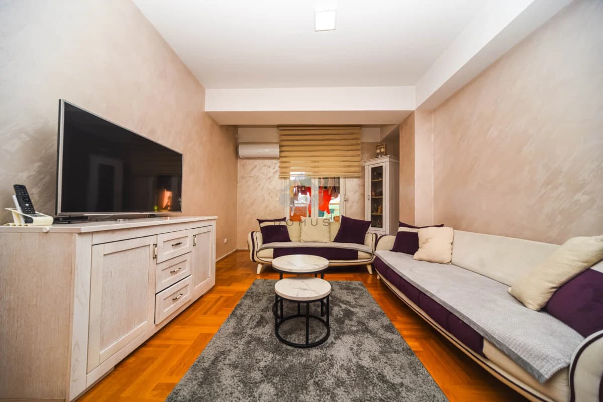 3-bedroom apartment 93m2 + 2 parking spaces, City Kvart – Podgorica