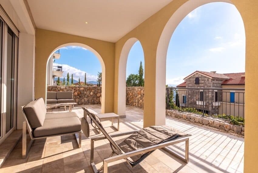 Two-bedroom apartment for sale in Lustica Bay