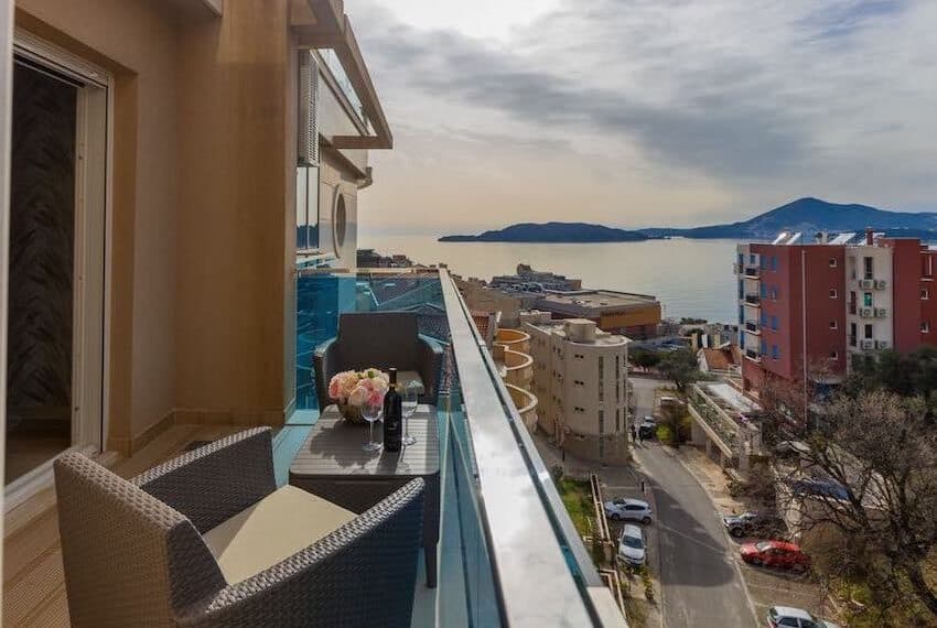 Two-bedroom penthouse near Maestral Hotel, Budva, Przno