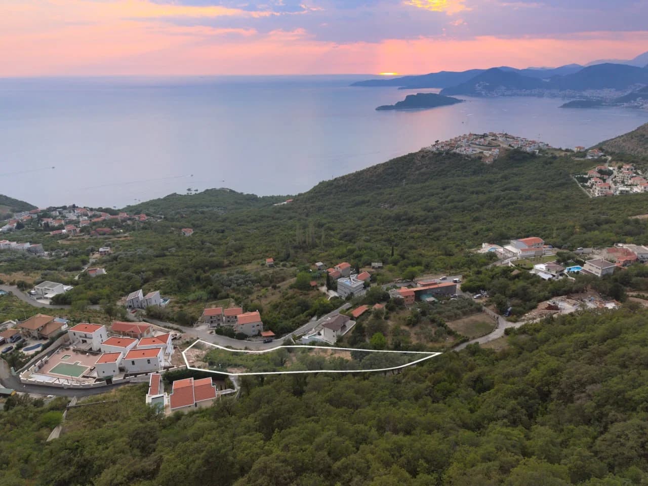 Land Plot for the Construction of an Elite Complex in Tudorovići