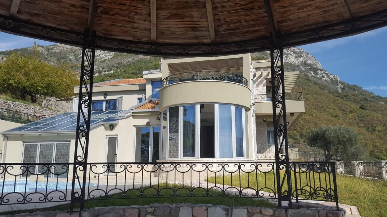 Vila Bar Crna Gora br. 1972