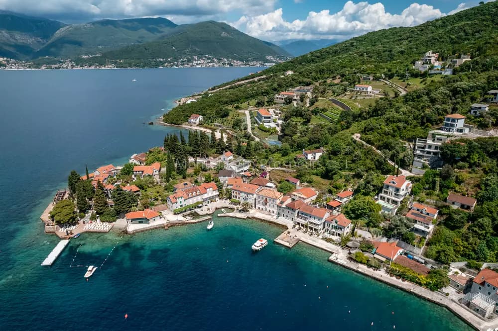 Vila na prvoj liniji u Rosama