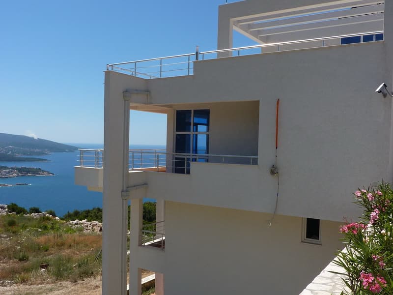 Vila u Dobrim Vodama br. 633