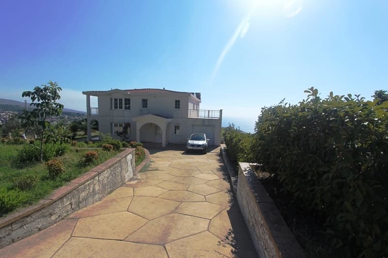 Vila u Dobrim Vodama br. 970