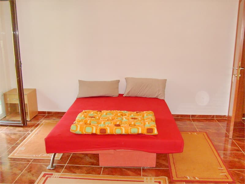 Vila u Prčanju br. 446