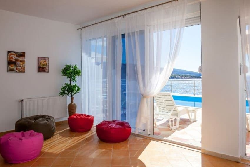 Waterfront villas with swimming pools, Dobre Vode, Bar
